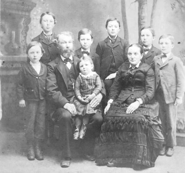 1882 Family